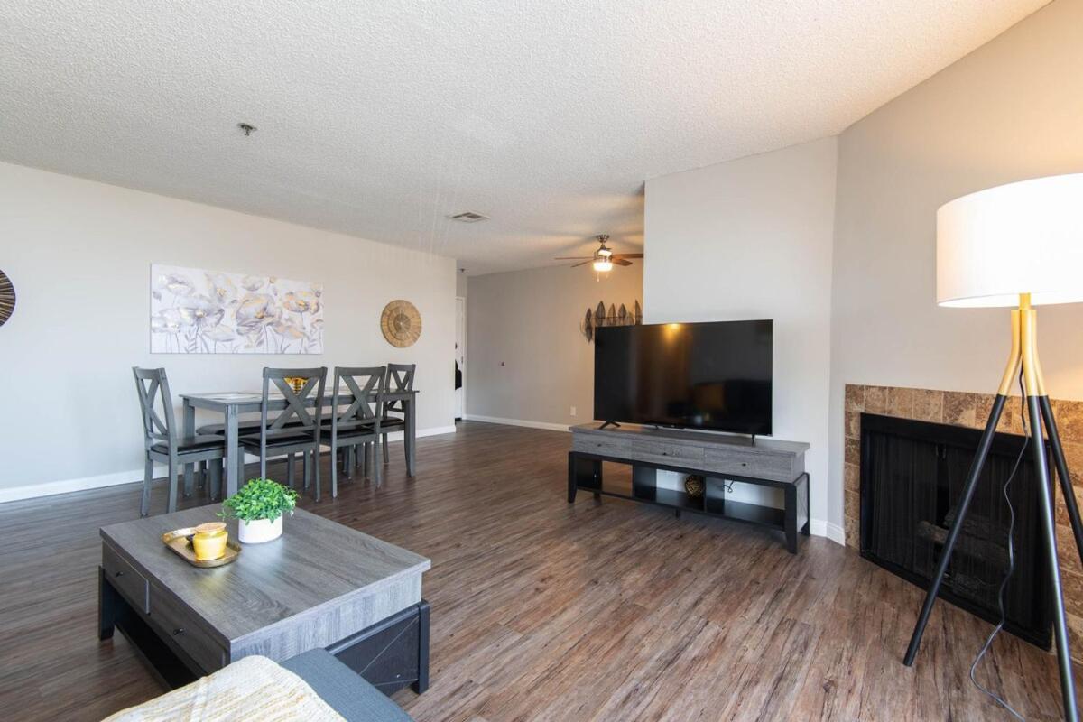 Hollywood Glam 2Br Apartment 405 Delet